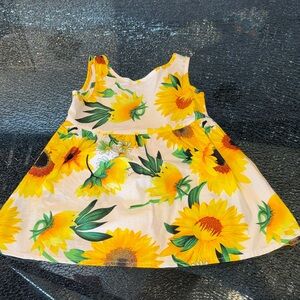 Sunflower Print Sleeveless Dress - Yellow & Green